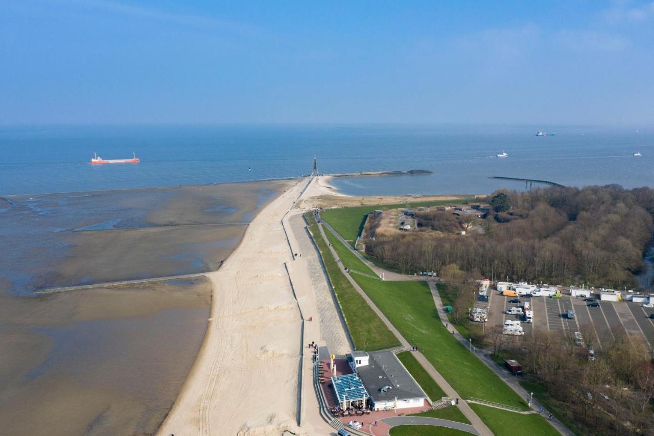 Trafalgar 122 Cuxhaven Exterior foto